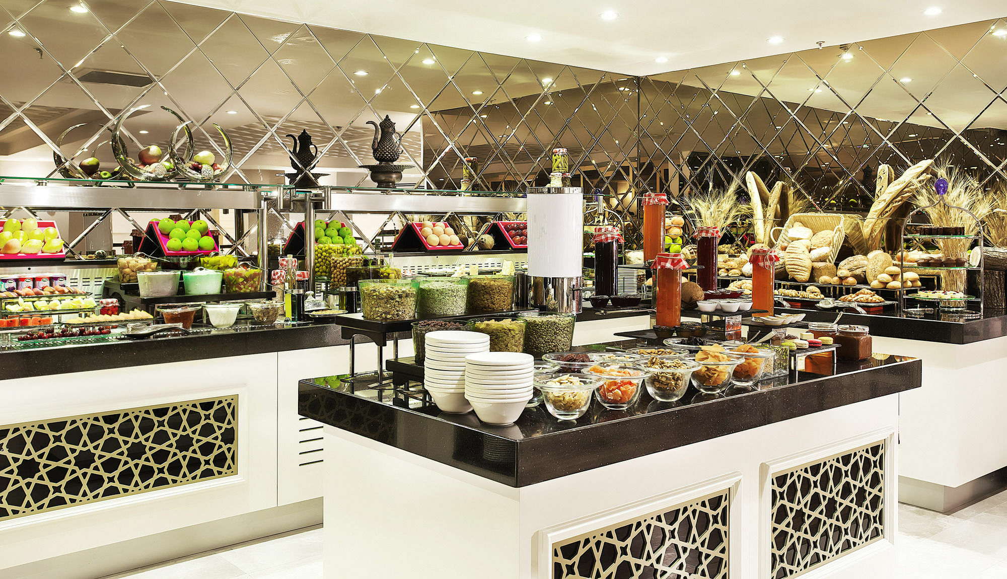 Doubletree By Hilton Gaziantep Ξενοδοχείο Εξωτερικό φωτογραφία